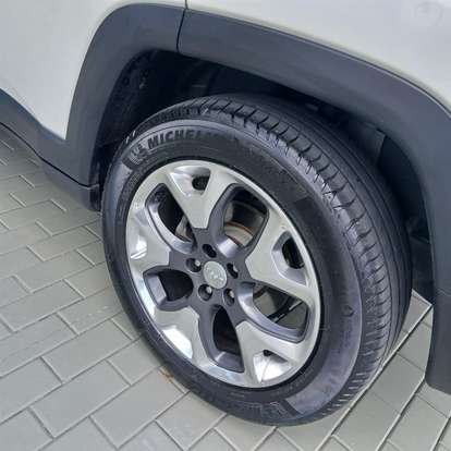 JEEP-COMPASS-2.0 16V FLEX LONGITUDE AUTOMÁTICO JEEP-COMPASS-2019