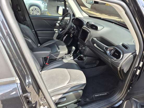 JEEP-RENEGADE-2022