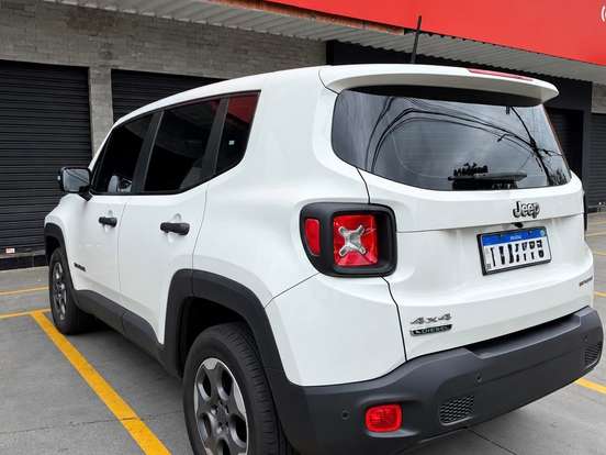 JEEP-RENEGADE-2.0 16V TURBO DIESEL SPORT 4P 4X4 AUTOMÁTICO JEEP-RENEGADE-2016