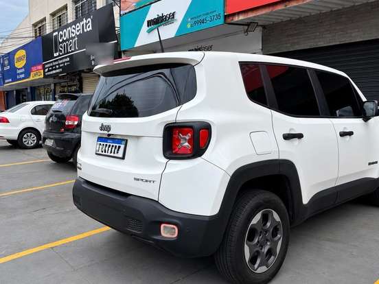 JEEP-RENEGADE-2.0 16V TURBO DIESEL SPORT 4P 4X4 AUTOMÁTICO JEEP-RENEGADE-2016