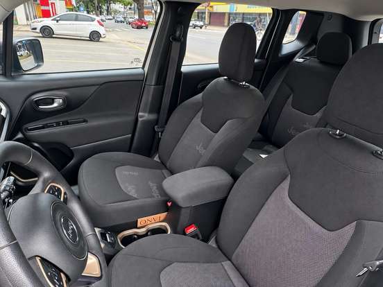 JEEP-RENEGADE-2.0 16V TURBO DIESEL SPORT 4P 4X4 AUTOMÁTICO JEEP-RENEGADE-2016