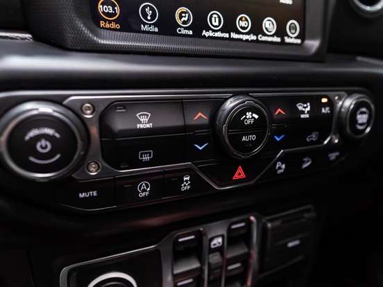 JEEP-WRANGLER-2.0 TURBO GASOLINA SAHARA 4P 4X4 AT8 JEEP-WRANGLER-2019