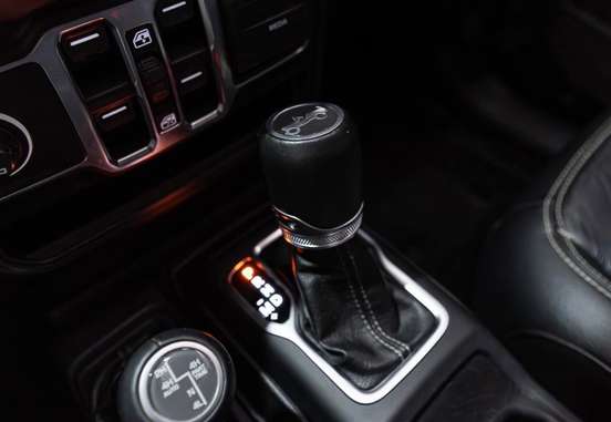 JEEP-WRANGLER-2019