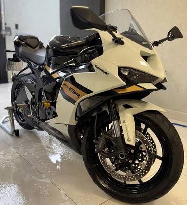 KAWASAKI NINJA ZX-6R 
