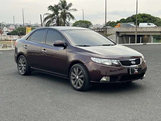 KIA-CERATO-2011