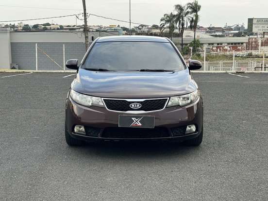 KIA-CERATO-2011