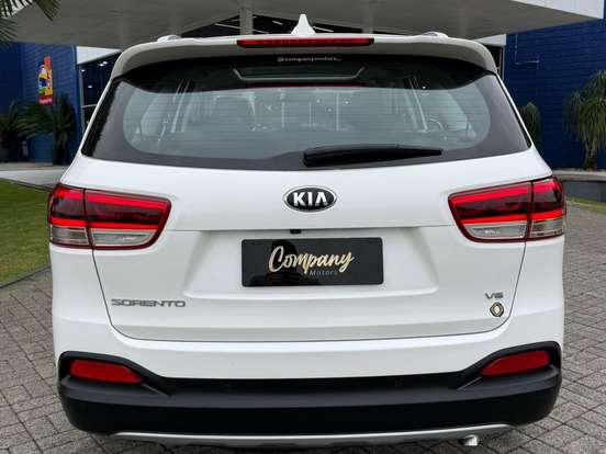 KIA-SORENTO-3.3 V6 GASOLINA EX 7L AUTOMATICO KIA-SORENTO-2017
