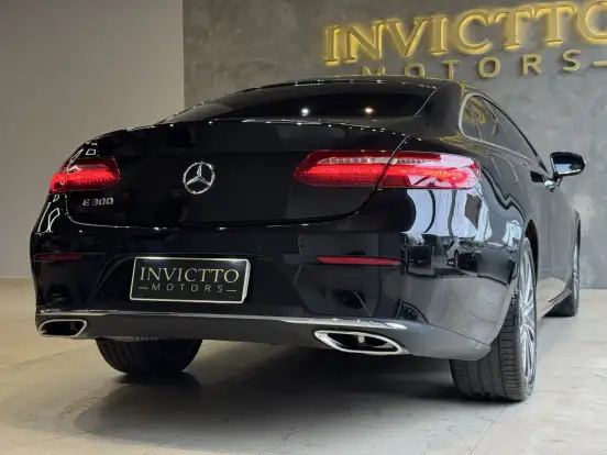 MERCEDES-BENZ-E 300-2017