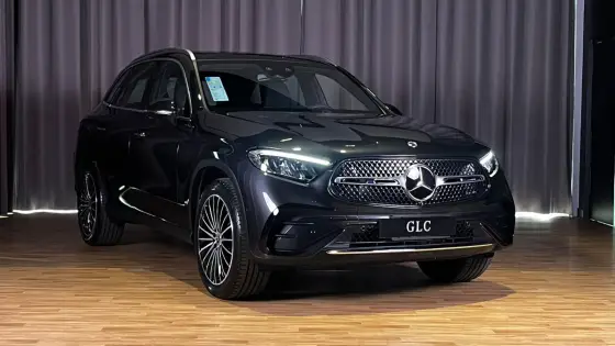 Mercedes-Benz GLC 300 2.0 Mhev AMG Line 4Matic 9G-Tronic