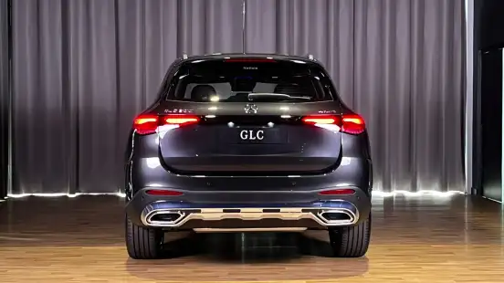 MERCEDES-BENZ-GLC 300-2026