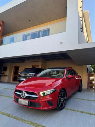 MERCEDES-BENZ-A 200-2019