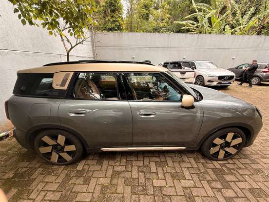 MINI-COUNTRYMAN-2024
