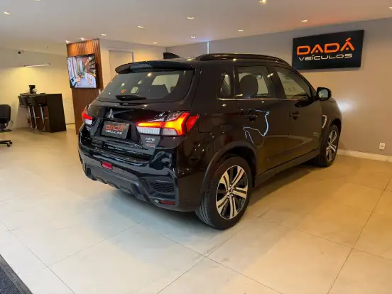MITSUBISHI-OUTLANDER-2.0 MIVEC GASOLINA HPE AUTOMÁTICO MITSUBISHI-OUTLANDER-2021