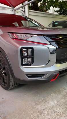 MITSUBISHI-OUTLANDER-2021