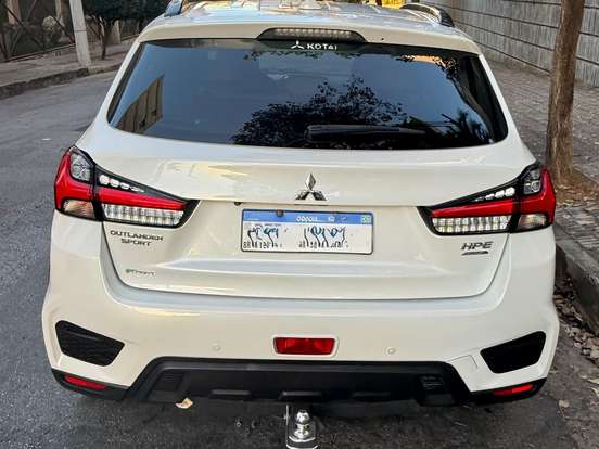 MITSUBISHI-OUTLANDER-2.0 MIVEC GASOLINA HPE AUTOMÁTICO MITSUBISHI-OUTLANDER-2021