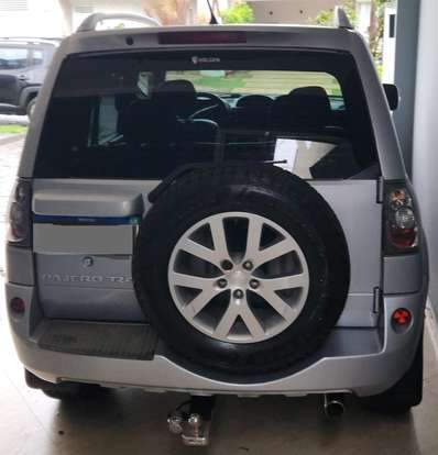 MITSUBISHI-PAJERO TR4-2011