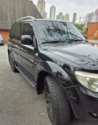 MITSUBISHI-PAJERO TR4-2.0 4X4 16V 140CV FLEX 4P AUTOMÁTICO MITSUBISHI-PAJERO TR4-2011