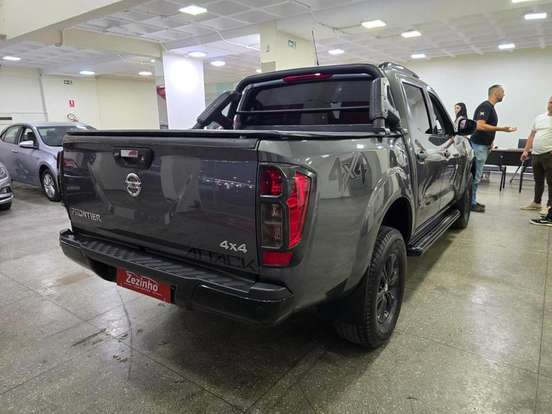 NISSAN-FRONTIER-2020