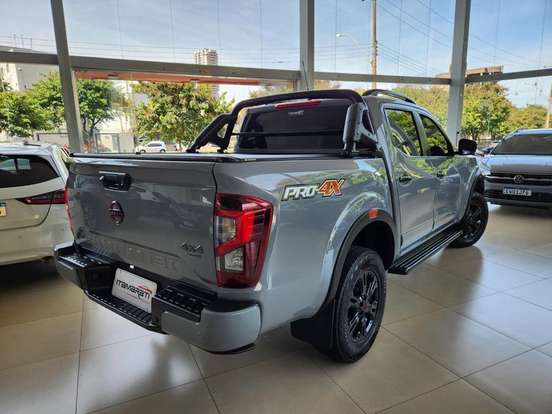 NISSAN-FRONTIER-2.3 16V TURBO DIESEL PRO4X CD 4X4 AUTOMÁTICO NISSAN-FRONTIER-2024