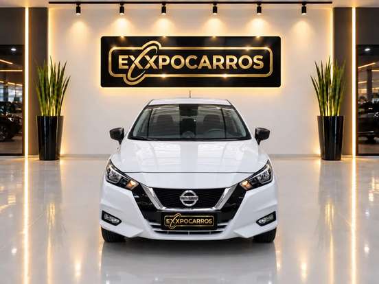 NISSAN-VERSA-2022