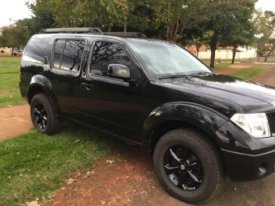 NISSAN-PATHFINDER-2008