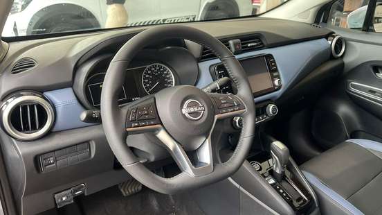 NISSAN-VERSA-1.6 16V FLEX EXCLUSIVE XTRONIC NISSAN-VERSA-2025