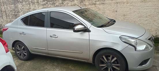 NISSAN-VERSA-1.6 16V FLEXSTART SV 4P XTRONIC NISSAN-VERSA-2017