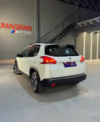 PEUGEOT-2008-2020