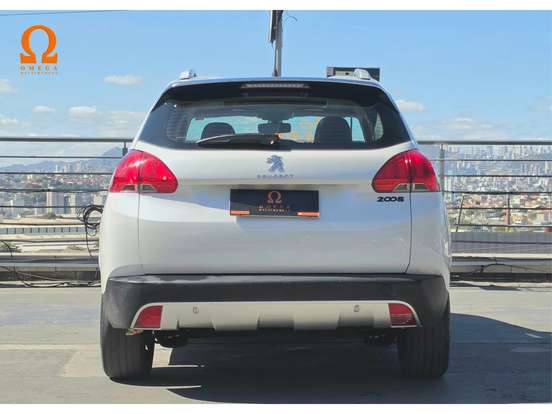 PEUGEOT-2008-2016