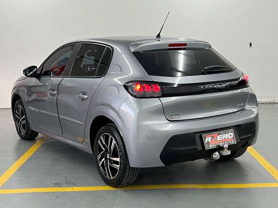 PEUGEOT-208-2023