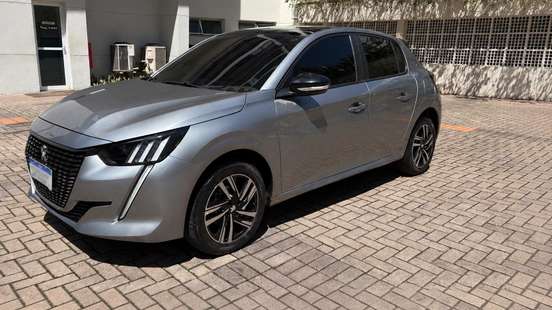 PEUGEOT-208-2023