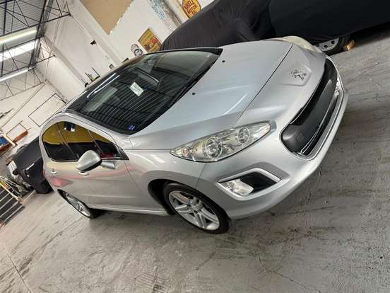 PEUGEOT-308-2013