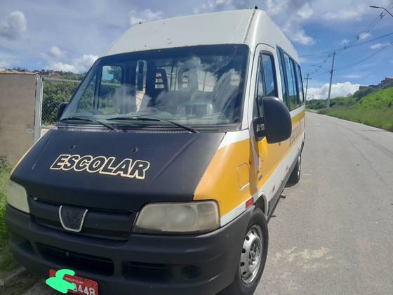 PEUGEOT BOXER 2.3 HDI 330 PASSAGEIRO 16 LUGARES 8V DIESEL 3P MANUAL