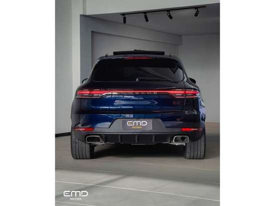 PORSCHE-MACAN-2021