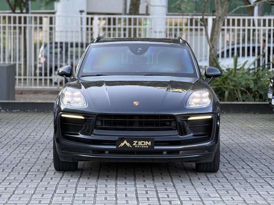 PORSCHE-MACAN-2023
