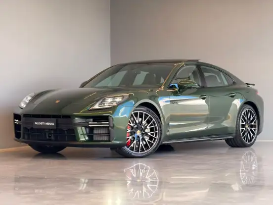 PORSCHE-PANAMERA-2025
