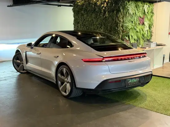 PORSCHE-TAYCAN-ELÉTRICO PORSCHE-TAYCAN-2022