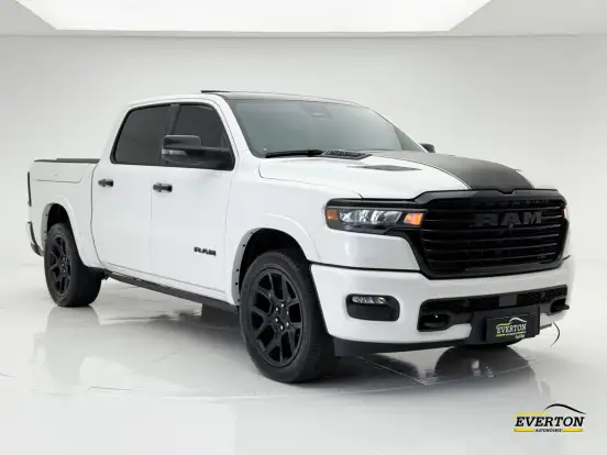 RAM-1500-3.0 HURRICANE 6 BITURBO GASOLINA LARAMIE NIGHT EDITION CD 4X4 AUTOMÁTICO RAM-1500-2025