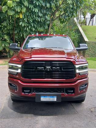 RAM 3500 6.7 I6 TURBO DIESEL LARAMIE NIGHT EDITION CD 4X4  AUTOMÁTICO