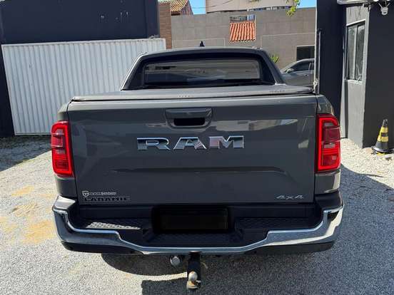 RAM-RAMPAGE-2.0 TURBO DIESEL LARAMIE 4X4 AUTOMÁTICO RAM-RAMPAGE-2024