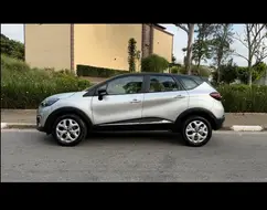 RENAULT CAPTUR 1.6 16V SCE FLEX LIFE X-TRONIC RENAULT CAPTUR 1.6 16V SCE FLEX LIFE X-TRONIC