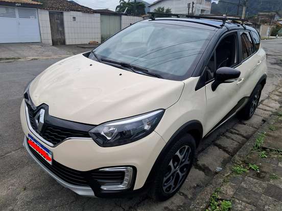 RENAULT-CAPTUR-2019