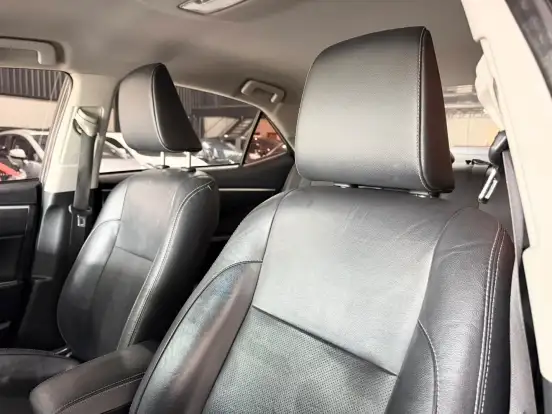 TOYOTA-COROLLA-2019