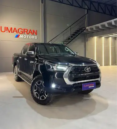 TOYOTA-HILUX-2.8 D-4D TURBO DIESEL CD SRX 4X4 AUTOMÁTICO TOYOTA-HILUX-2022