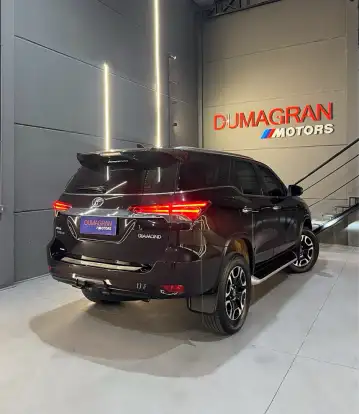 TOYOTA-HILUX SW4-2018