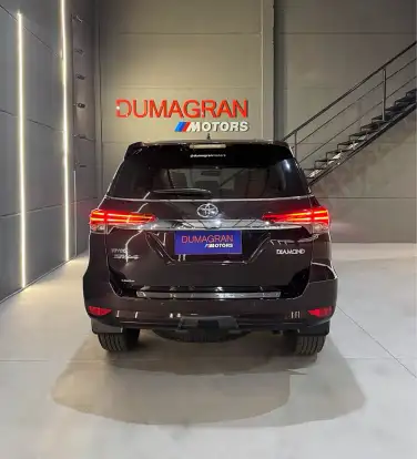 TOYOTA-HILUX SW4-2018