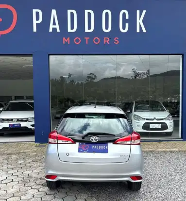 TOYOTA-YARIS-2020