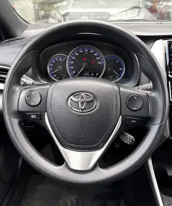 TOYOTA-YARIS-2020