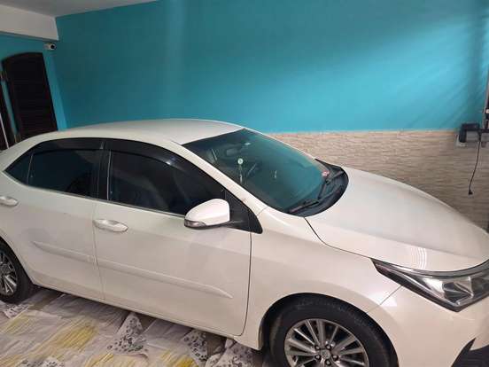 TOYOTA-COROLLA-2018
