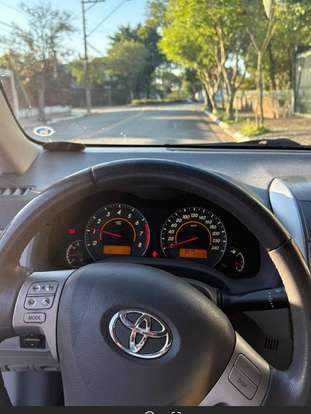 TOYOTA-COROLLA-2009